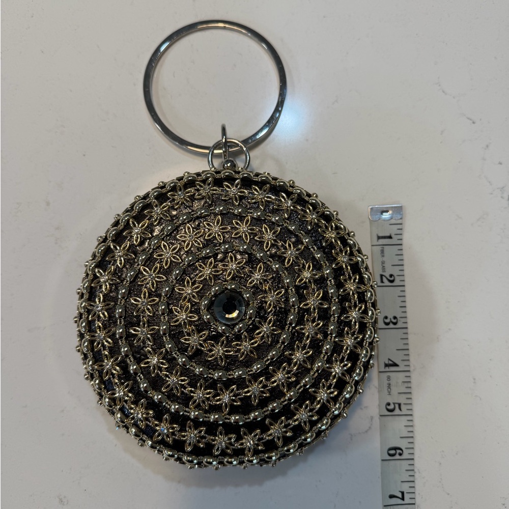Black and Gold Floral Keychain